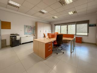 Rent Office space in Lapice - Larreaundi - Olaberria - Meaka