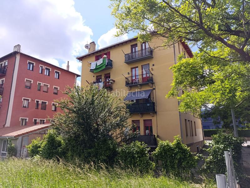 Foto 09d23bdc-04a8-454e-81bd-4b54dc0fdac5. Piso vivienda antigua en mendelu en Hondarribia