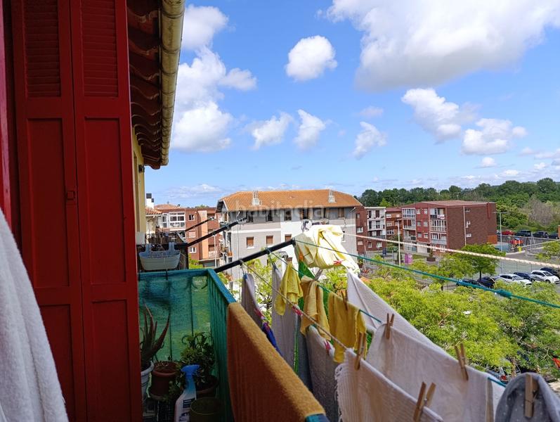 Foto b0d7ba3d-0532-4818-9189-079318868caa. Piso vivienda antigua en mendelu en Hondarribia