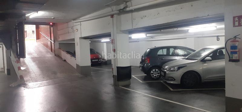 Foto c926e9f8-8e33-47a8-a811-220e3e60f7c5. Posto auto in San Pedro de Deusto - La Ribera Bilbao