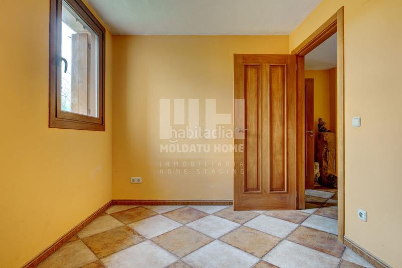 Foto 146fbfbe-6860-4fbb-8fc7-44d55bbb3d5c. Casa con parcheggio in Amezketa