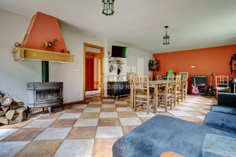 Foto 6f1c770f-5429-4a22-97be-c46fa767282e. Casa con parcheggio in Amezketa