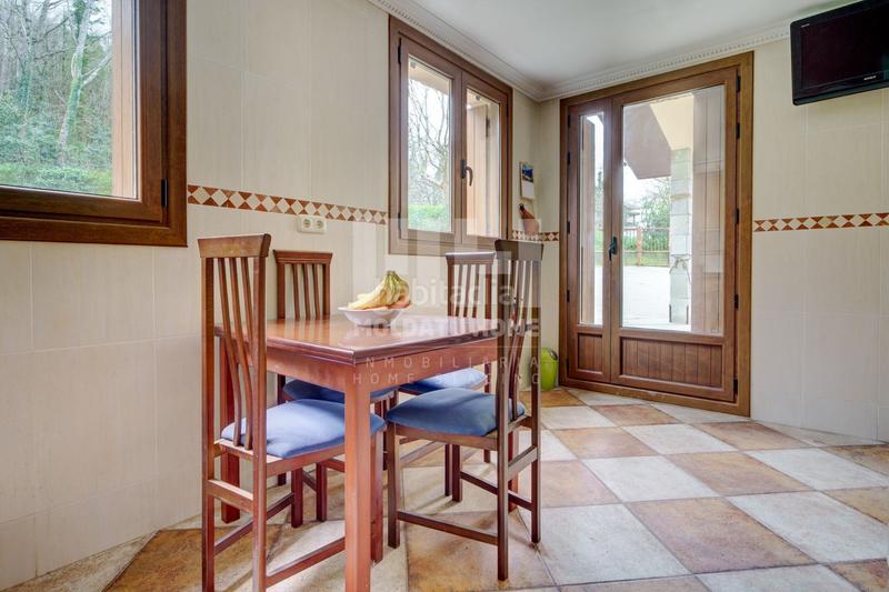 Foto ea79aef0-efb8-4f6d-b7bf-15400c15ffc1. Casa con parcheggio in Amezketa
