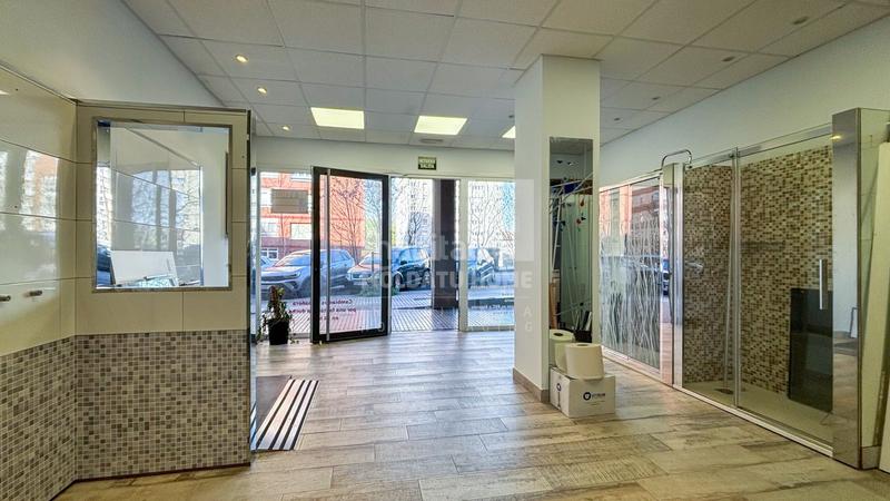 Foto 3d8dd246-0d67-4e0f-82da-9967018e8765. Local comercial a Altza Donostia - San Sebastián