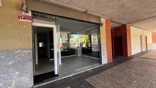 Location Local commercial à Aiete