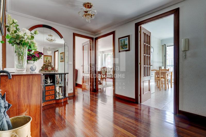 Foto 528b9b72-0d96-4836-91f3-e6f74f8b9b4f. Piso calle lezo con garaje incluido en Pinar - Anaka - Belaskoenea Irun