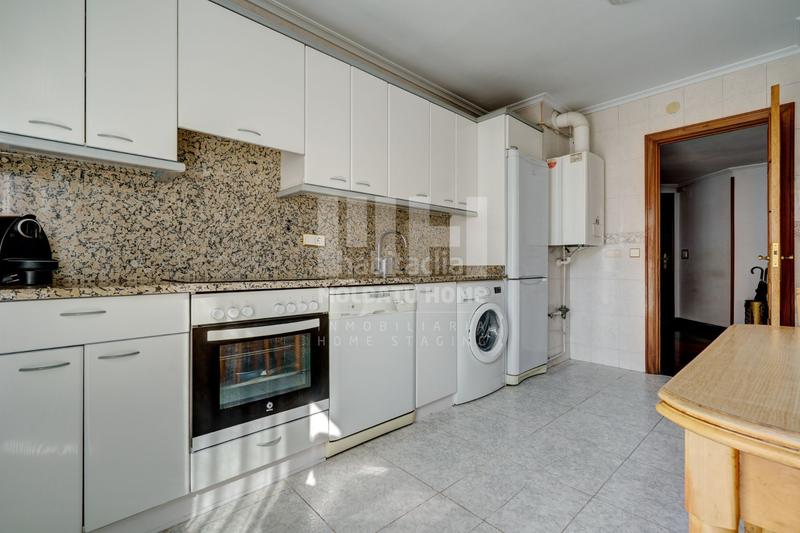 Foto 6d7a8d55-daae-492d-a0e8-5f963b1048b7. Piso calle lezo con garaje incluido en Pinar - Anaka - Belaskoenea Irun