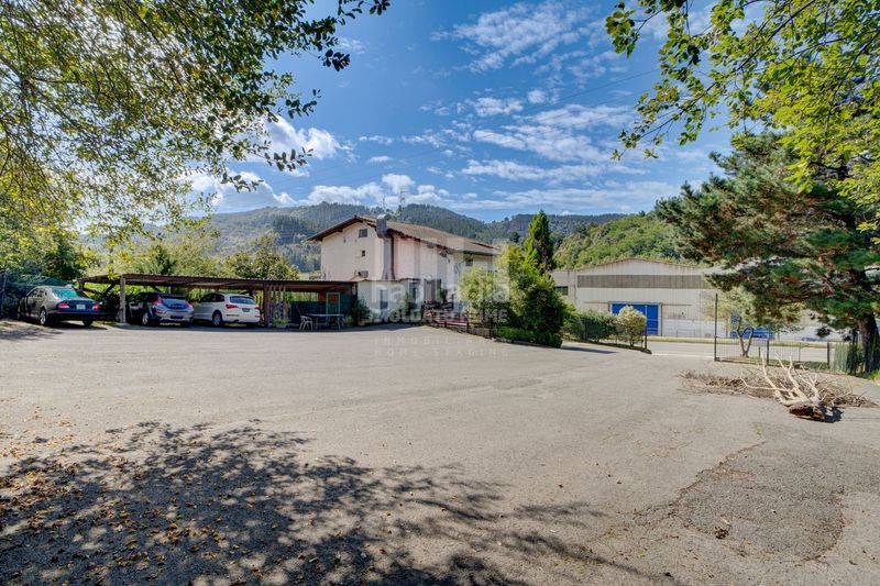 Foto a2440a78-3a7f-41d4-a68b-1dd9ecdd1520. Casa a Ezkio - Itsaso
