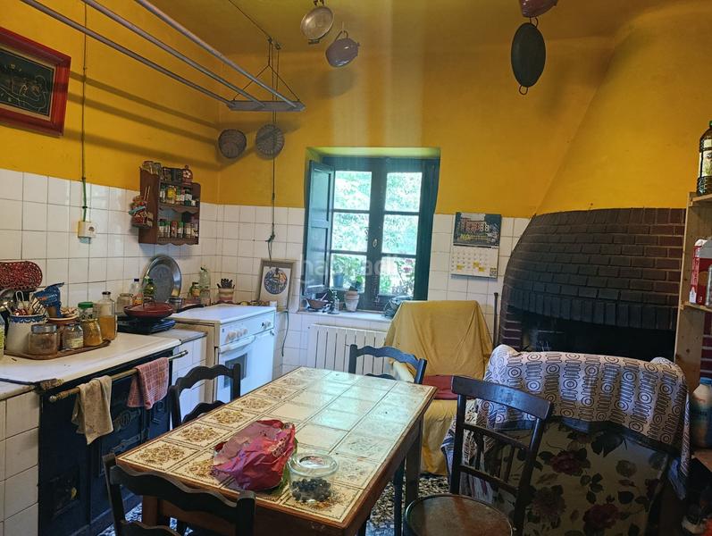 Foto 0e6e1c8b-fba9-43fc-8004-874135ecbae2. Casa amb calefacció a Zeberio