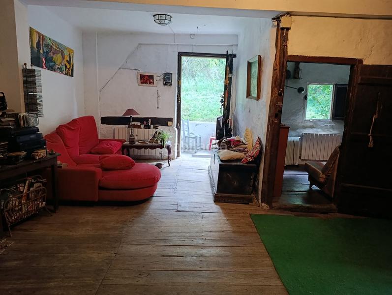 Foto a6aa6d24-90d8-425b-92b6-193f4ae881cf. Casa amb calefacció a Zeberio