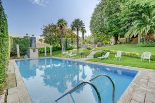 Dúplex a Centro - Mendibil - Santiago. Piso dúplex en villa con piscina y jardín en la zona más exclusi