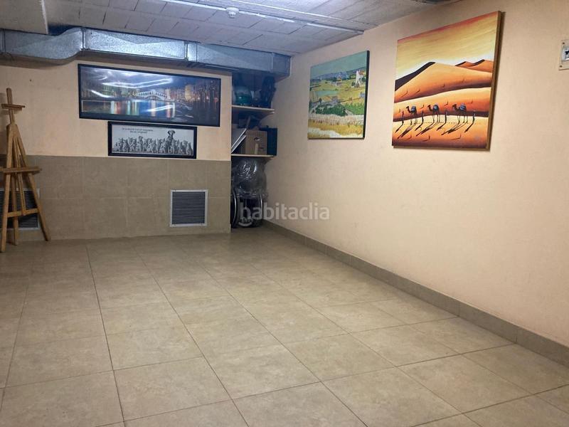 Foto 97eeafda-de6a-4b3c-8ba9-5bf003a97705. Autoparkplatz in Pinar - Anaka - Belaskoenea Irun