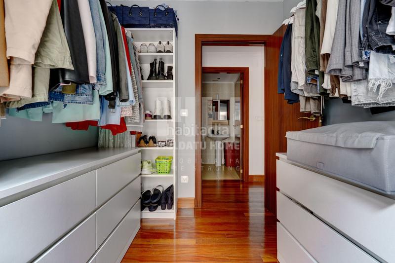 Foto 576a2e52-8a10-4f2c-a9e2-931e81f70601. Piso exclusivo piso en la plaza iparagirre una joya en el corazón del pueblo! en Urretxu