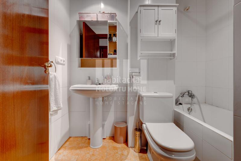 Foto 61258687-c188-4b31-bb09-d52135172122. Piso exclusivo piso en la plaza iparagirre una joya en el corazón del pueblo! en Urretxu