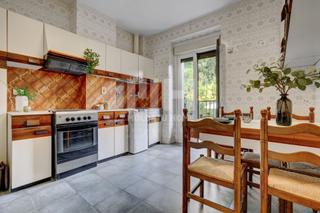 Etagenwohnung en Pasaia. Exclusivo piso antiguo a reformar con encanto en pasaia, todo ex