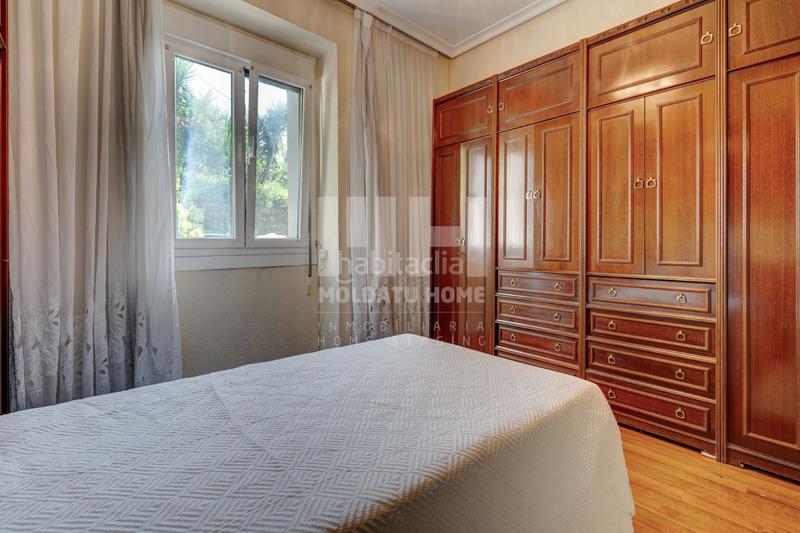 Foto 1d4e953a-a081-4ba1-ae4e-5a7644d7bd08. Piso pasajes donibane kalea en Pasaia