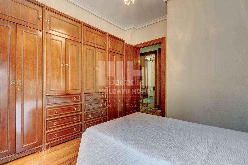 Foto cf2d7d5f-3e0d-4b92-bf7e-6d9910c5b03e. Piso pasajes donibane kalea en Pasaia