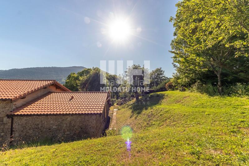 Foto 6bf9b5ce-3269-4f1f-8066-862961c725f9. Casa  en Zalla