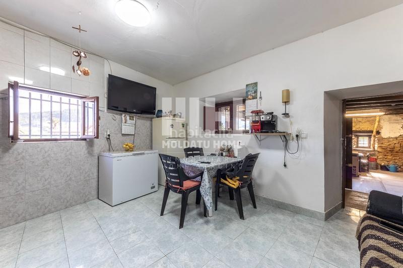 Foto b65737b5-eb8d-4032-aedc-1daee71d81a0. Casa  en Zalla