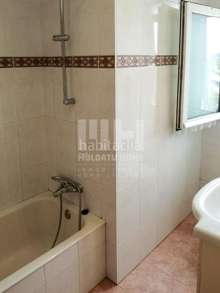 Foto 15af7d9f-92b6-4fa4-b1ed-4b446cd31c9b. Alquiler piso  de alquiler en Aiete en Aiete Donostia - San Sebastián