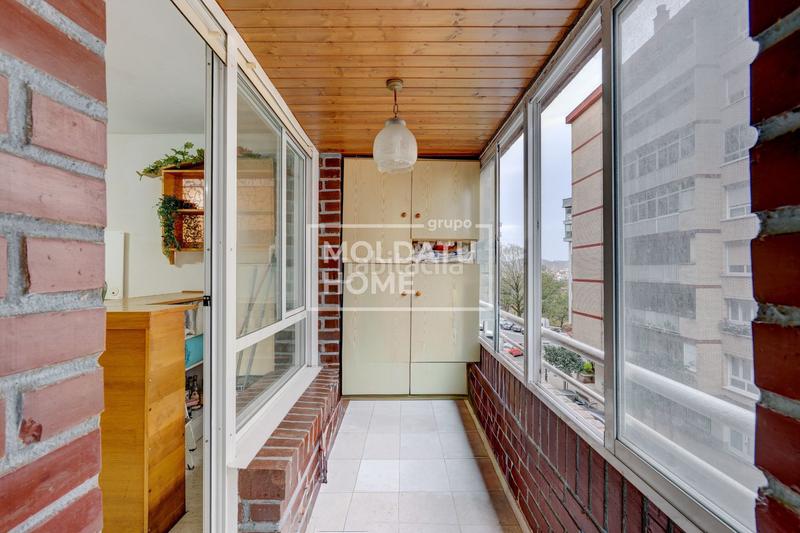 Foto 30a2ef78-5f0c-42fc-bccb-24fa889cc1ab. Piso  en zona de artia 86m en Azken Portu - Behobia Irun