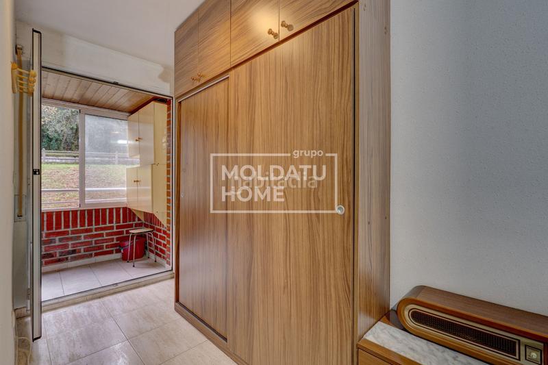 Foto de99e4b9-0e2b-4a6d-b230-56c911bc1117. Piso  en zona de artia 86m en Azken Portu - Behobia Irun