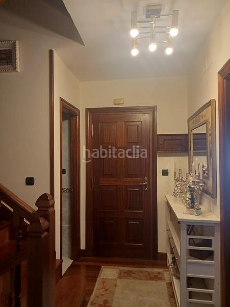 Foto c05fbce3-e6a6-4f88-8e0e-094901135ab3. Casa chalet en San Miguel en San Miguel Basauri