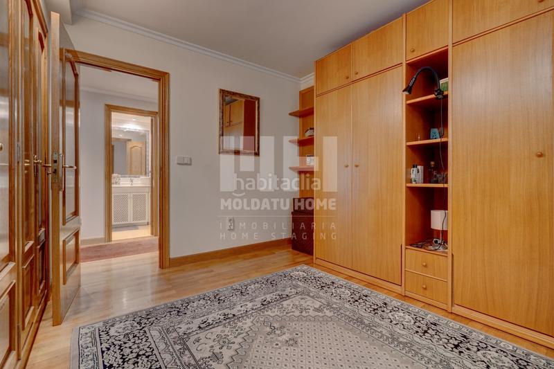 Foto 053a56f5-97b7-4bf9-ab29-b6c83da878f3. Appartamento con riscaldamento parcheggio in Antiguo Donostia - San Sebastián