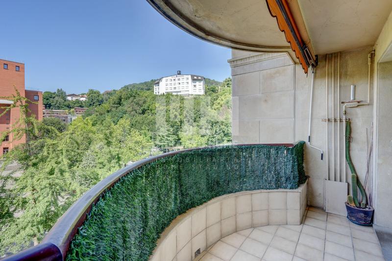 Foto 2ab27e0d-52e9-4066-900a-ba2efdc1e2a0. Appartamento con riscaldamento parcheggio in Antiguo Donostia - San Sebastián