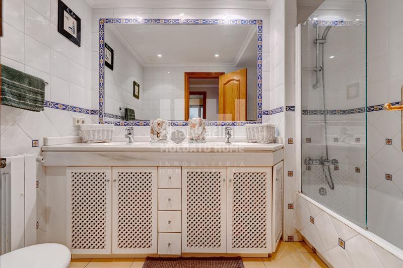 Foto 4a2733f7-363f-456e-82b4-fe58842063d1. Appartamento con riscaldamento parcheggio in Antiguo Donostia - San Sebastián