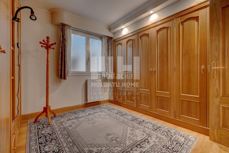 Foto 754847b0-dc87-4fc2-b9ee-98e01a89acf1. Appartamento con riscaldamento parcheggio in Antiguo Donostia - San Sebastián