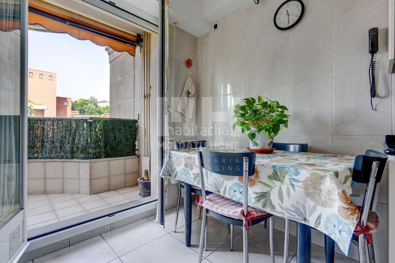 Foto 777cc0b3-0148-40c1-b38f-dcd723c987d2. Appartamento con riscaldamento parcheggio in Antiguo Donostia - San Sebastián