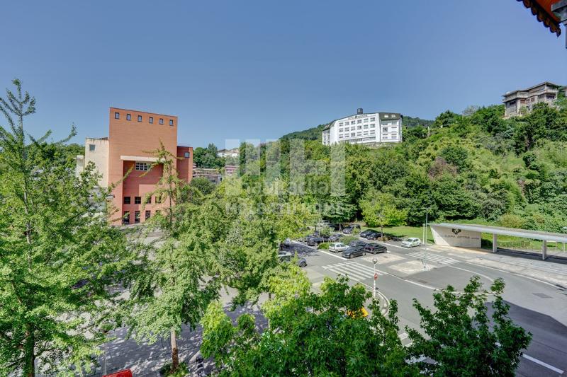 Foto b8af392b-3423-4c79-a8ef-c4e738569612. Appartamento con riscaldamento parcheggio in Antiguo Donostia - San Sebastián