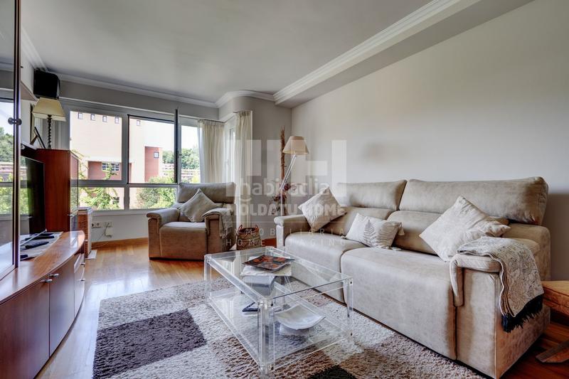 Foto b9205d6b-4138-4f5b-b96a-af07584f2465. Appartamento con riscaldamento parcheggio in Antiguo Donostia - San Sebastián