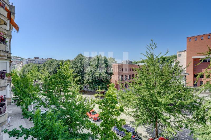 Foto d944fac3-0f87-4ba3-8d85-cd3a2bd7b474. Appartamento con riscaldamento parcheggio in Antiguo Donostia - San Sebastián