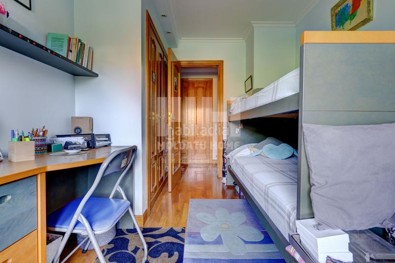 Foto f45ff2fc-a02f-43f3-935d-445d651defab. Appartement avec chauffage parking dans Antiguo Donostia - San Sebastián