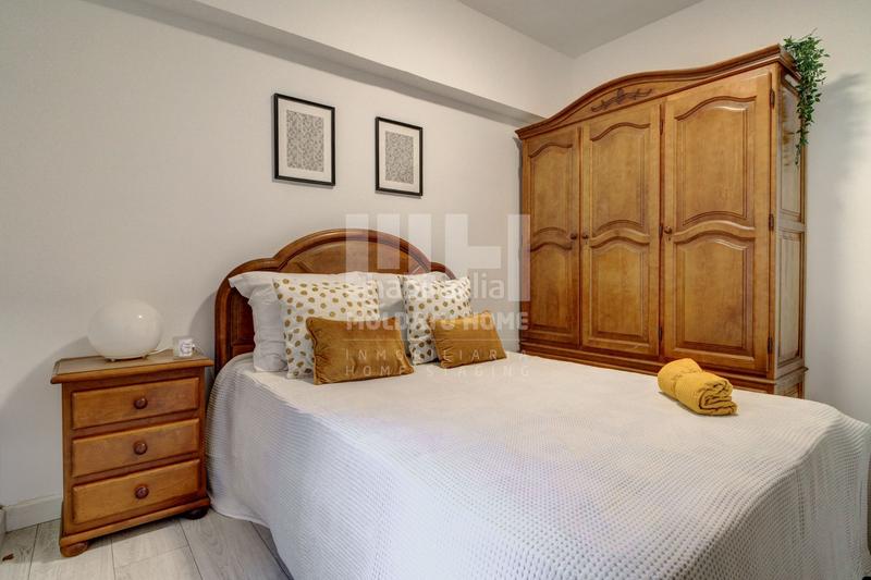 Foto da664e80-6c97-43e9-8a2c-00161d900426. Local comercial en Parte Vieja Donostia - San Sebastián