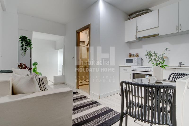 Foto 2123ddc5-ded6-4010-8ea6-ab97baf25ac8. Local commercial dans Parte Vieja Donostia - San Sebastián