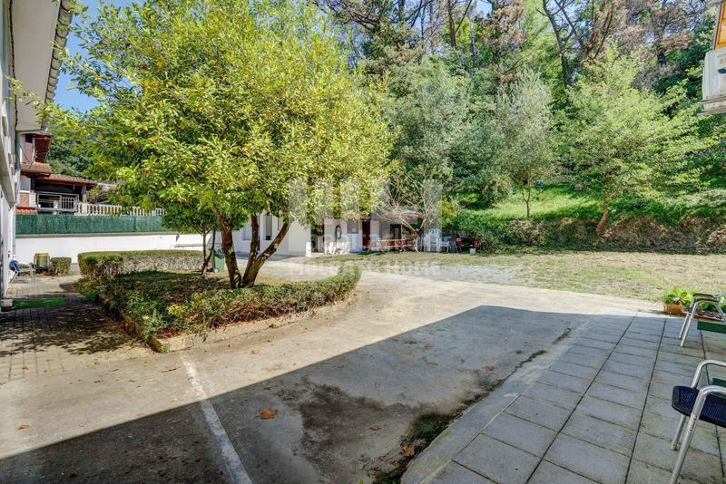 Foto 64cf63f8-b9a0-4d6c-a678-7d91bd6f459d. Casa amb aparcament a Lezo