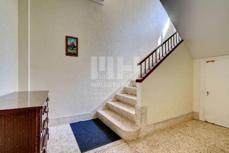 Foto 7d4de984-7cb5-456e-ac9c-3f1322531ea8. Casa amb aparcament a Lezo