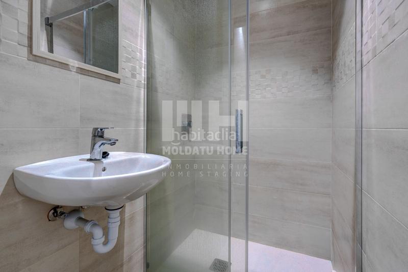 Foto c7d0478b-2377-4ac9-81ef-5155dcf5b0d6. Casa amb aparcament a Lezo