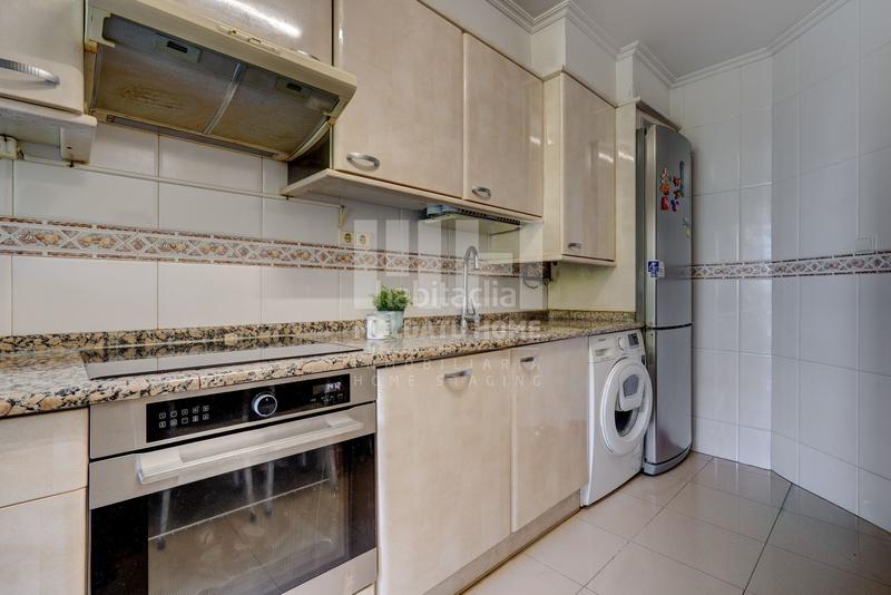 Foto 4a9b7be3-40bf-4c7a-9c7b-45f05ef3d1d0. Etagenwohnung mit heizung in Jaizubia - Urdanibia - Puiana Irun