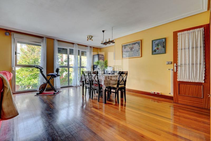 Foto 2b45c22b-b176-4fdd-b10b-a6d0e4d7cab7. Pis amb calefacció a Jaizubia - Urdanibia - Puiana Irun