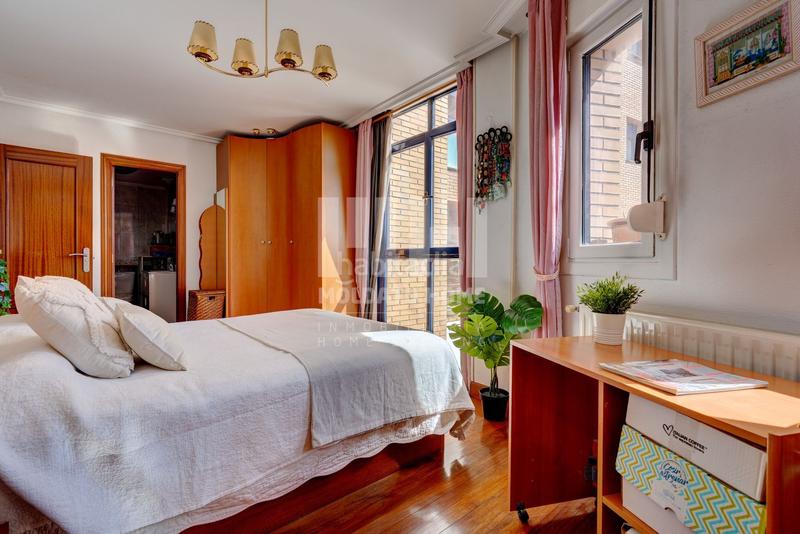 Foto 65bf4bca-9140-4e1c-bcb6-92d272857f30. Piso en Jaizubia - Urdanibia - Puiana Irun