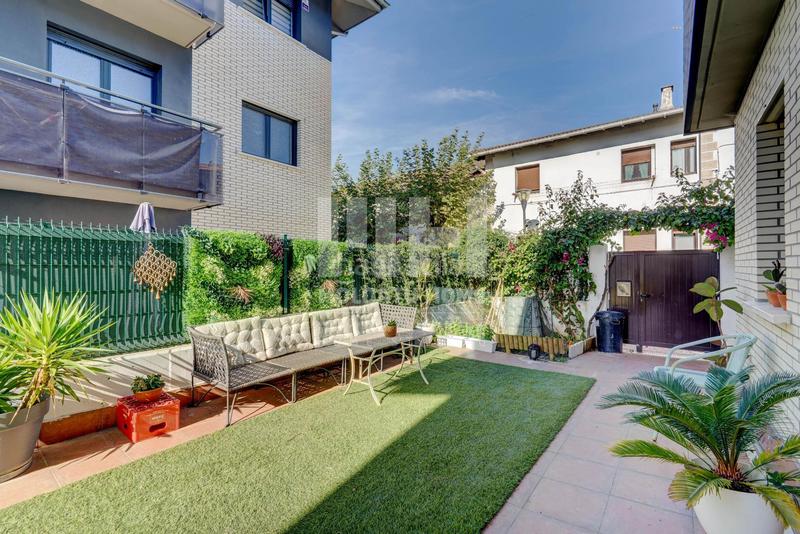 Foto 482e2eb7-b954-45ab-973d-7d7320169762. Casa a schiera con riscaldamento parcheggio in Lapice - Larreaundi - Olaberria - Meaka Irun