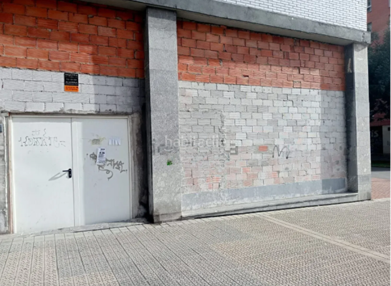 Foto 1b02b5e3-6b40-4db8-af9a-e46713f99712. Local commercial dans San Adrián Bilbao
