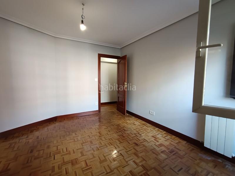 Foto c989e616-662b-410d-bca6-fb2ea4f1f2b9. Flat with heating in Pinar - Anaka - Belaskoenea Irun