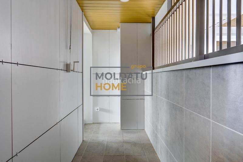 Foto 1f881950-74a1-4022-b279-8d48d8d18a8e. Pis amb calefacció aparcament piscina a Jaizubia - Urdanibia - Puiana Irun