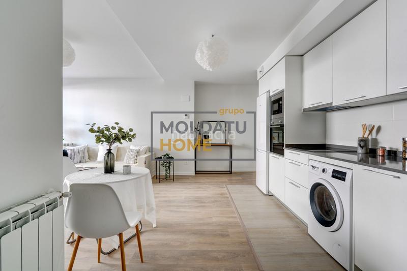 Foto 932a0091-99e0-467f-b9a0-6bff6625df5c. Pis amb calefacció aparcament piscina a Jaizubia - Urdanibia - Puiana Irun