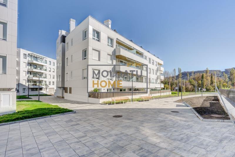 Foto d53a7695-7849-4f0f-9bd4-47ff368f1ba5. Pis amb calefacció aparcament piscina a Jaizubia - Urdanibia - Puiana Irun